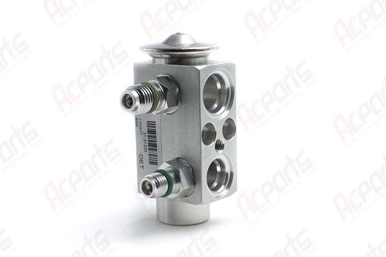 thumbnail image 2 of Universal Air Conditioner A/C Expansion Valve - Fits Peterbilt 325, 330, 335, 337, 348, 384, 386, 389 2 of 4