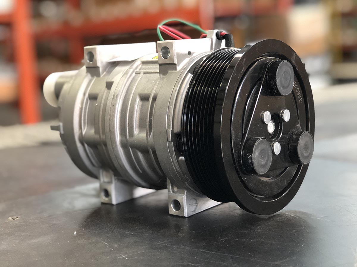 NEW OEM VALEO TM21HX 8 Gr 24V Compressor 48847246, 10357246 (1401184