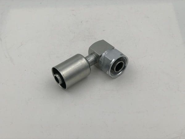 AC Beadlock Fitting - 90 Degree Female #8 Nut / #8 Hose, 16mm Service Port, Steel