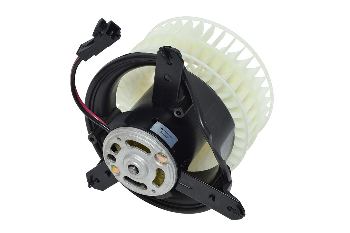 Blower Motor Assembly Flange Mount 12v. International / Navistar 2003-2007 4000, 5000, 7000 (1001237)